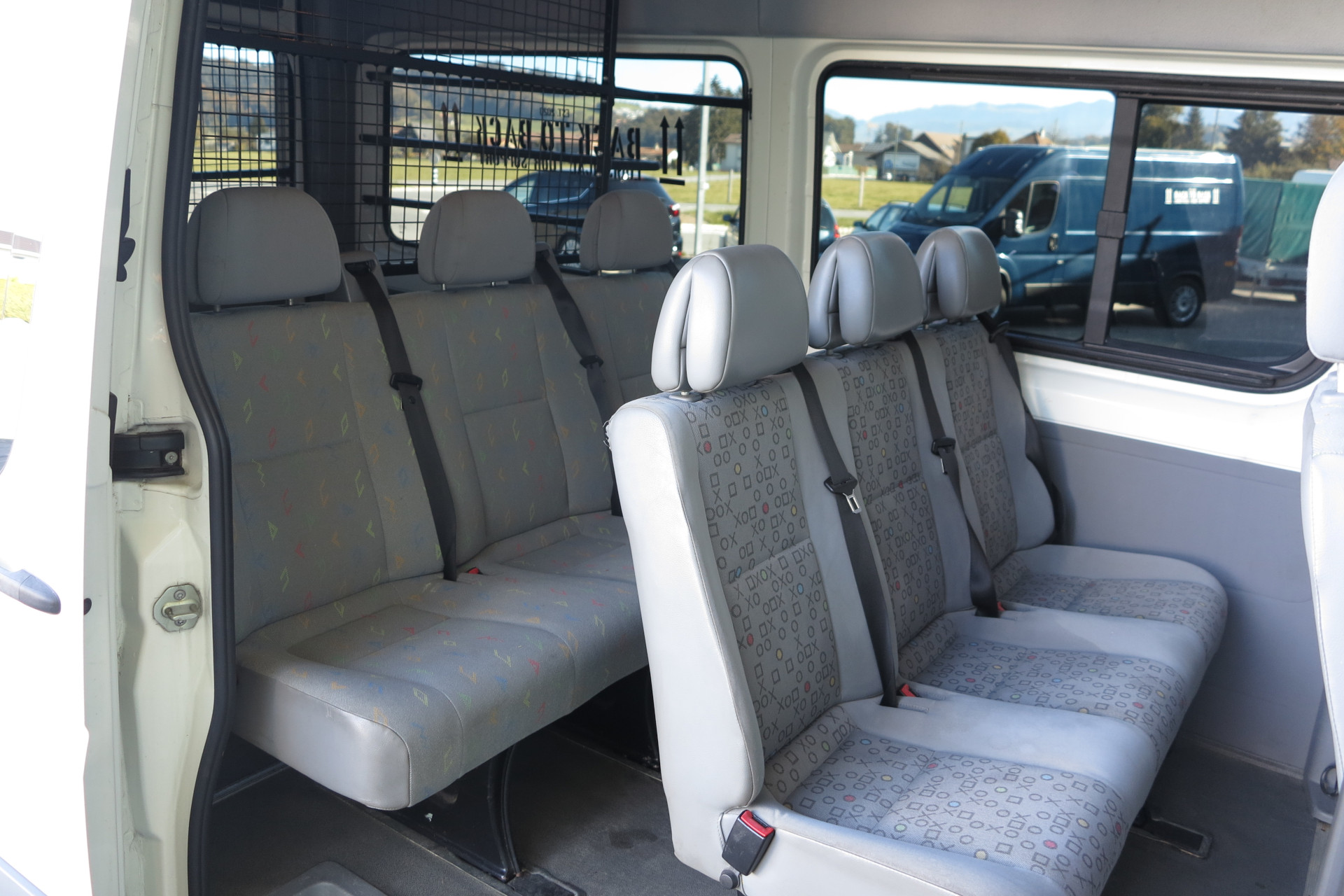 vw_crafter_2_innenraum_3.JPG
